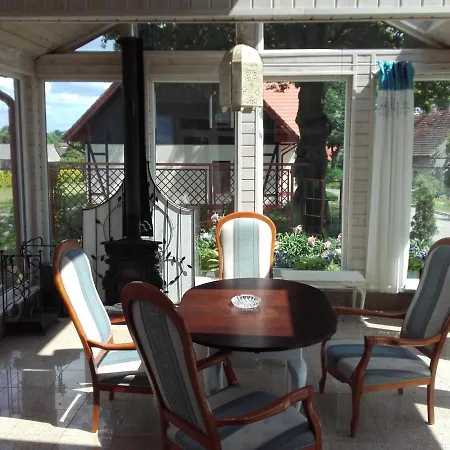 Willa Za Debami Hotel apartamentowy Głogów