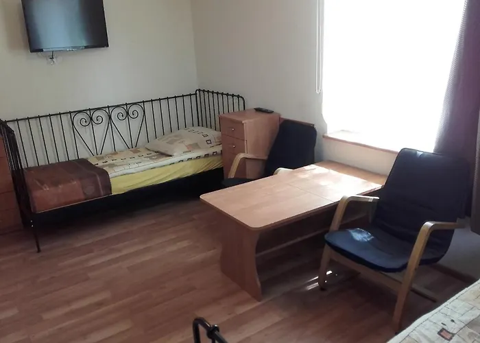 Willa Za Debami Lejlighedshotel Głogów
